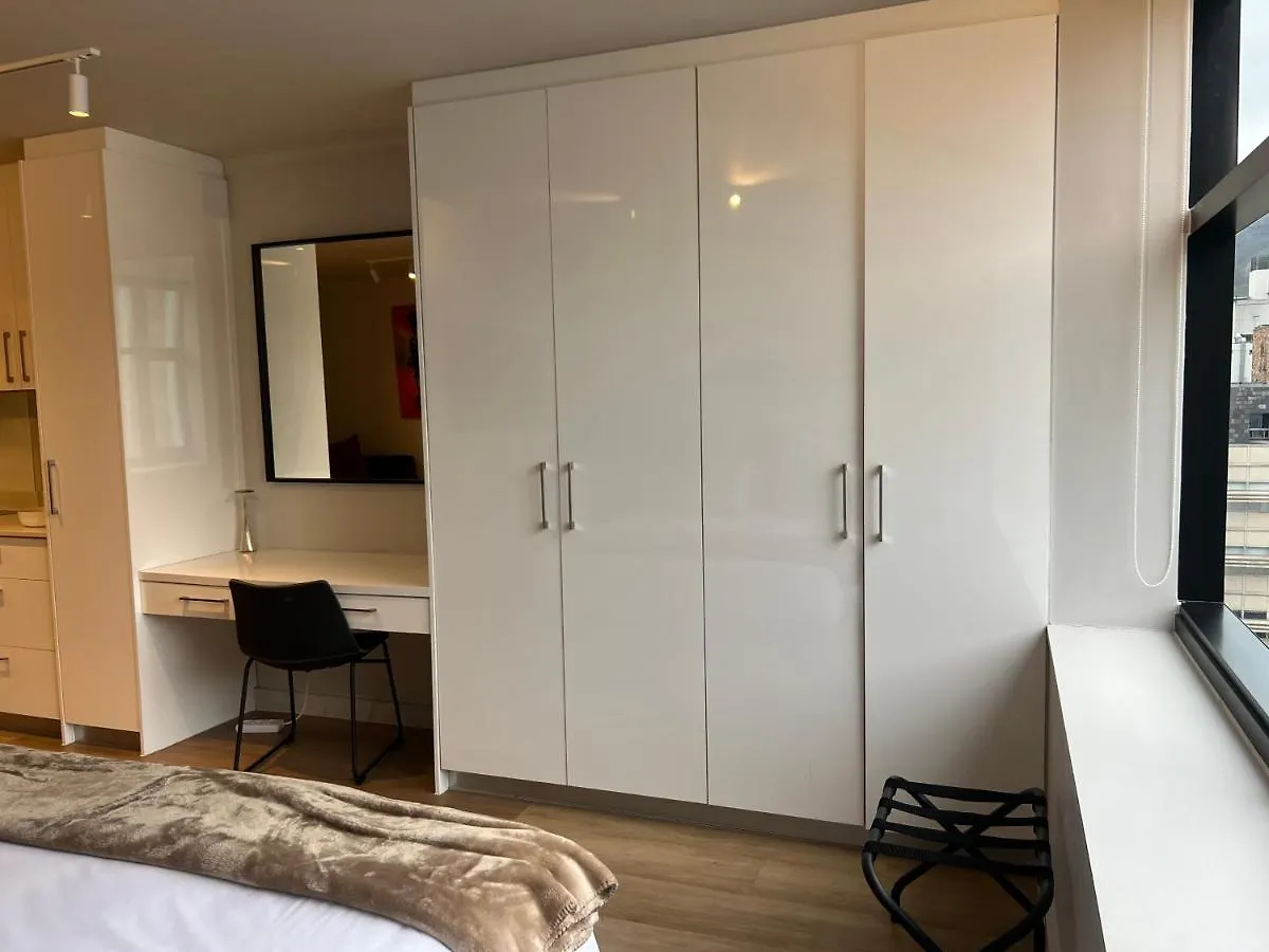The Tokyo 708 - Family Studio Cape Town Aparthotel